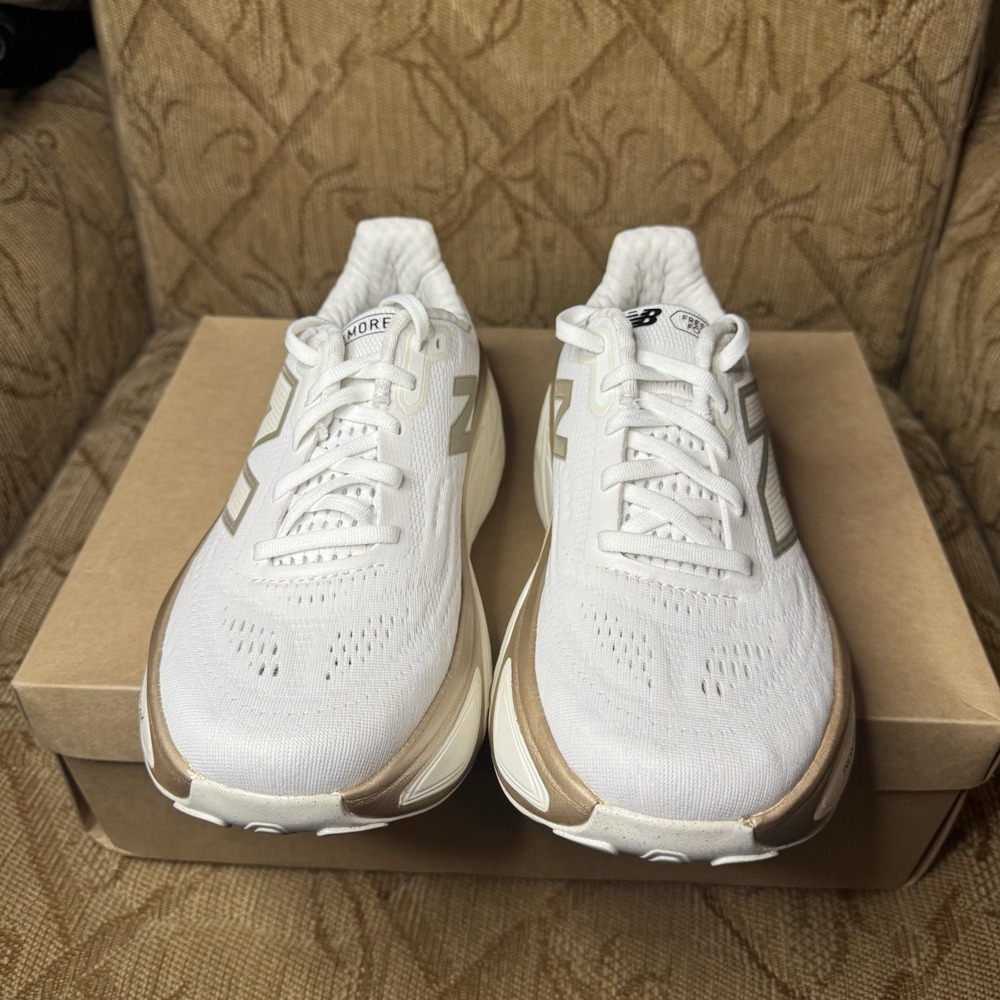 New Balance Fresh Foam X More V5 Shoes Women's 8.5B Men's 7B White Sneakers - Picture 4 of 7